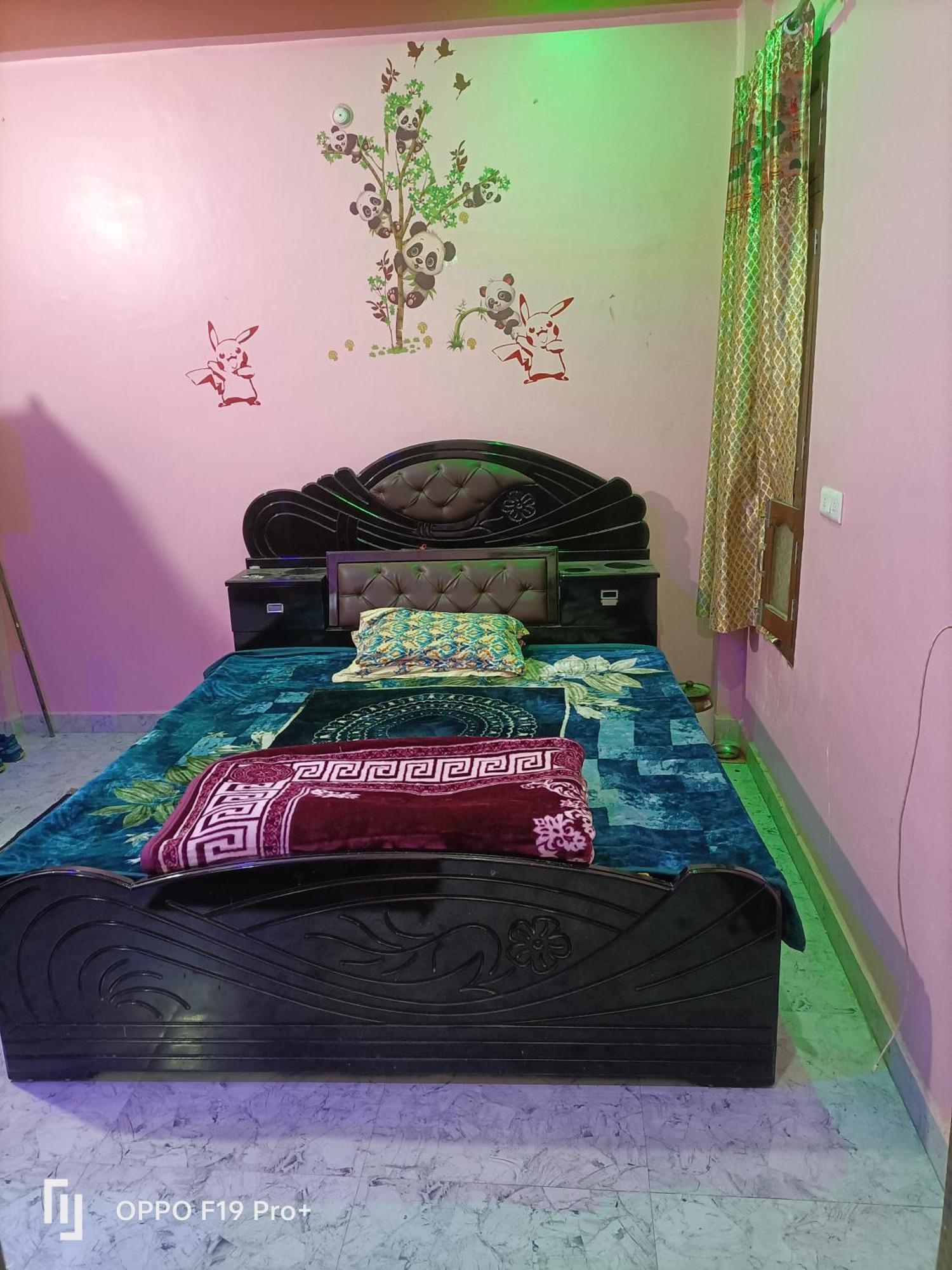 Shri Ram Sharnam Hotell Ayodhya Eksteriør bilde